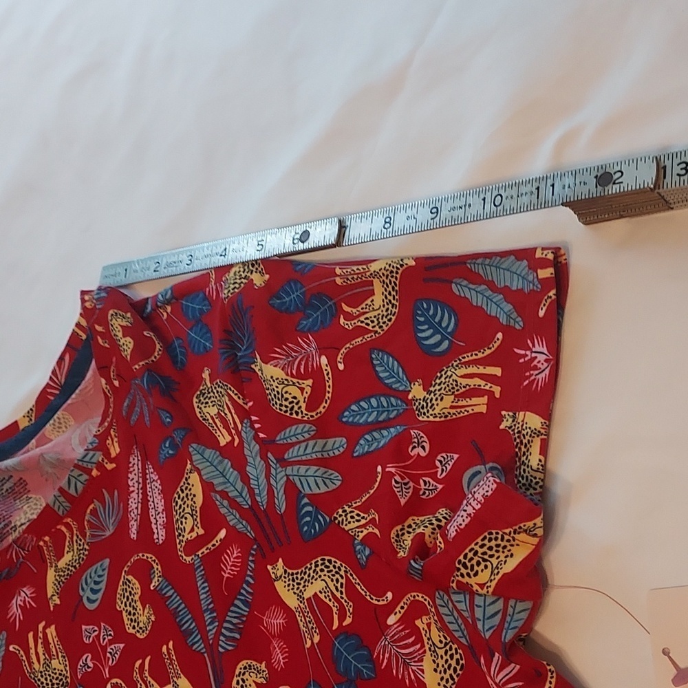 SECRET Treasures Women's  Size L  Short Sleeve T-Shirt and Joggers Pajama Set - Picture 13 of 16